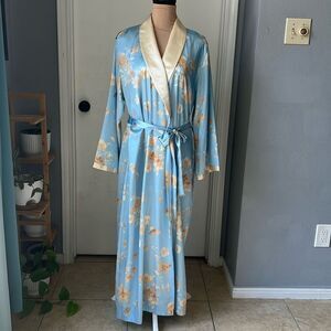 Elegant Blue Floral Women's Robe SET